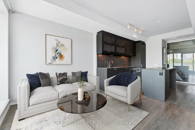 783 Bathurst St #413, Toronto 3