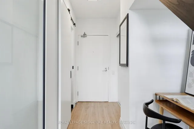 5 Hanna Ave #532, Toronto 3