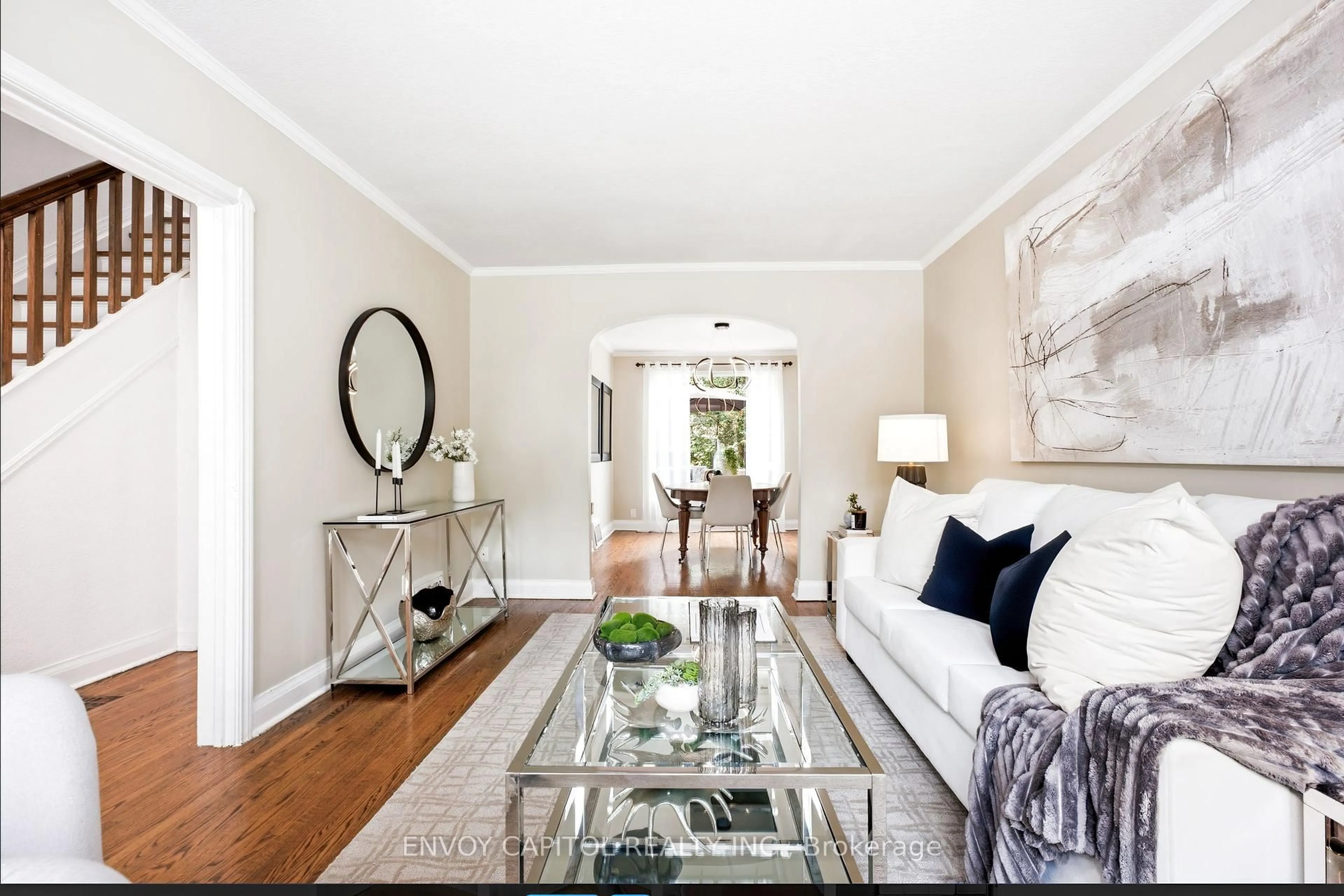 Living room with furniture, unknown for 6 Thursfield Cres, Toronto Ontario M4G 2N5