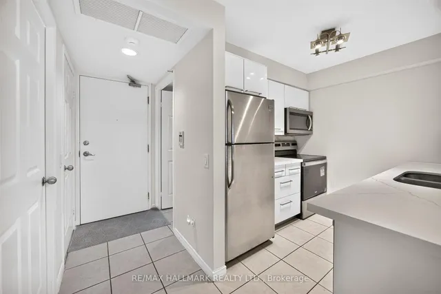 155 Beecroft Rd #812, Toronto 4