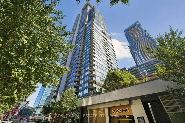 25 Telegram Mews #3902, Toronto 3