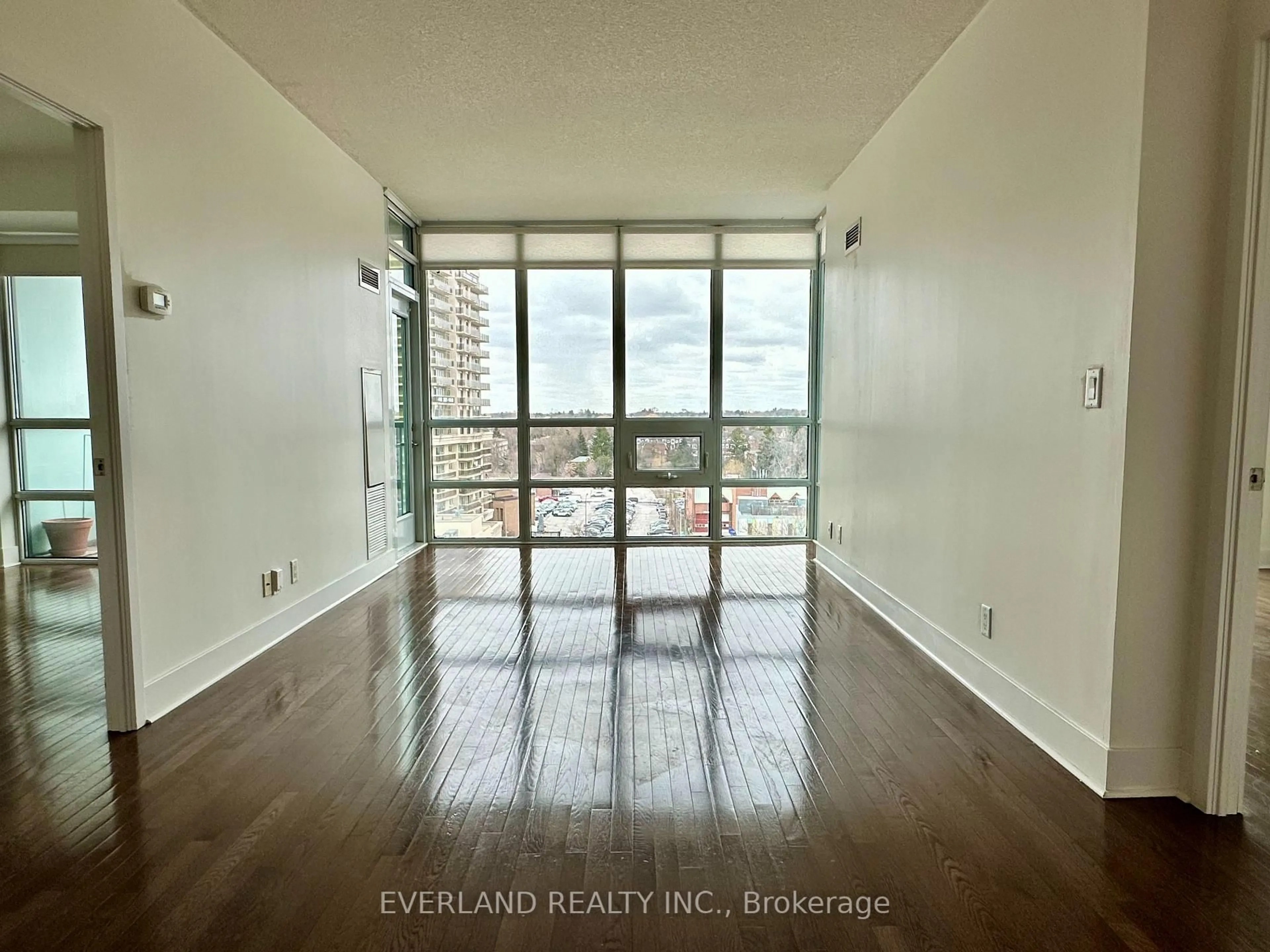 Unknown for 26 Norton Ave #901, Toronto Ontario M2N 0C6