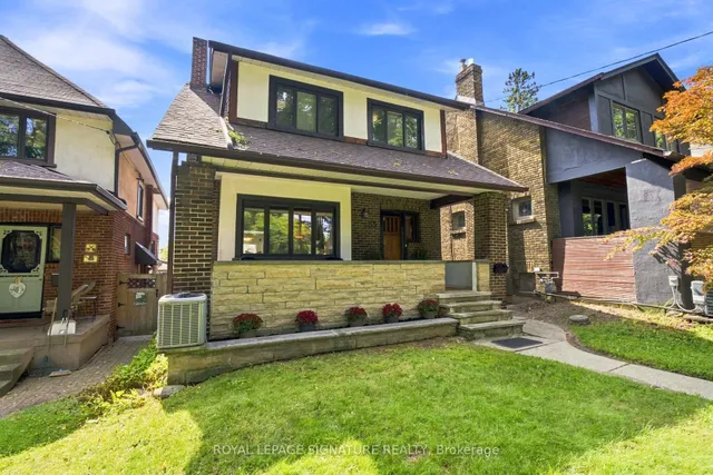 35 Regal Rd, Toronto 3