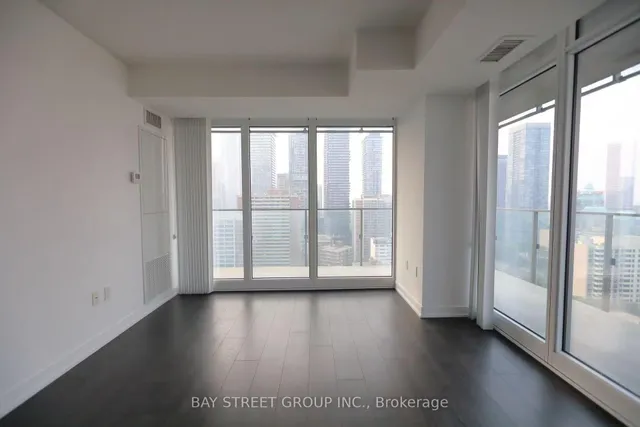 50 Wellesley St #3004, Toronto 3