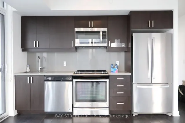 50 Wellesley St #3004, Toronto 4