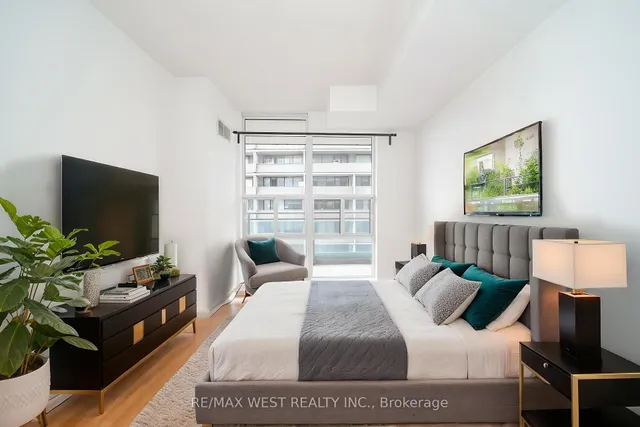 736 Spadina Ave #1211, Toronto 5