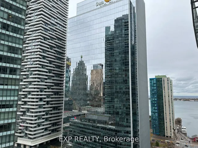 14 York St #2111, Toronto 2