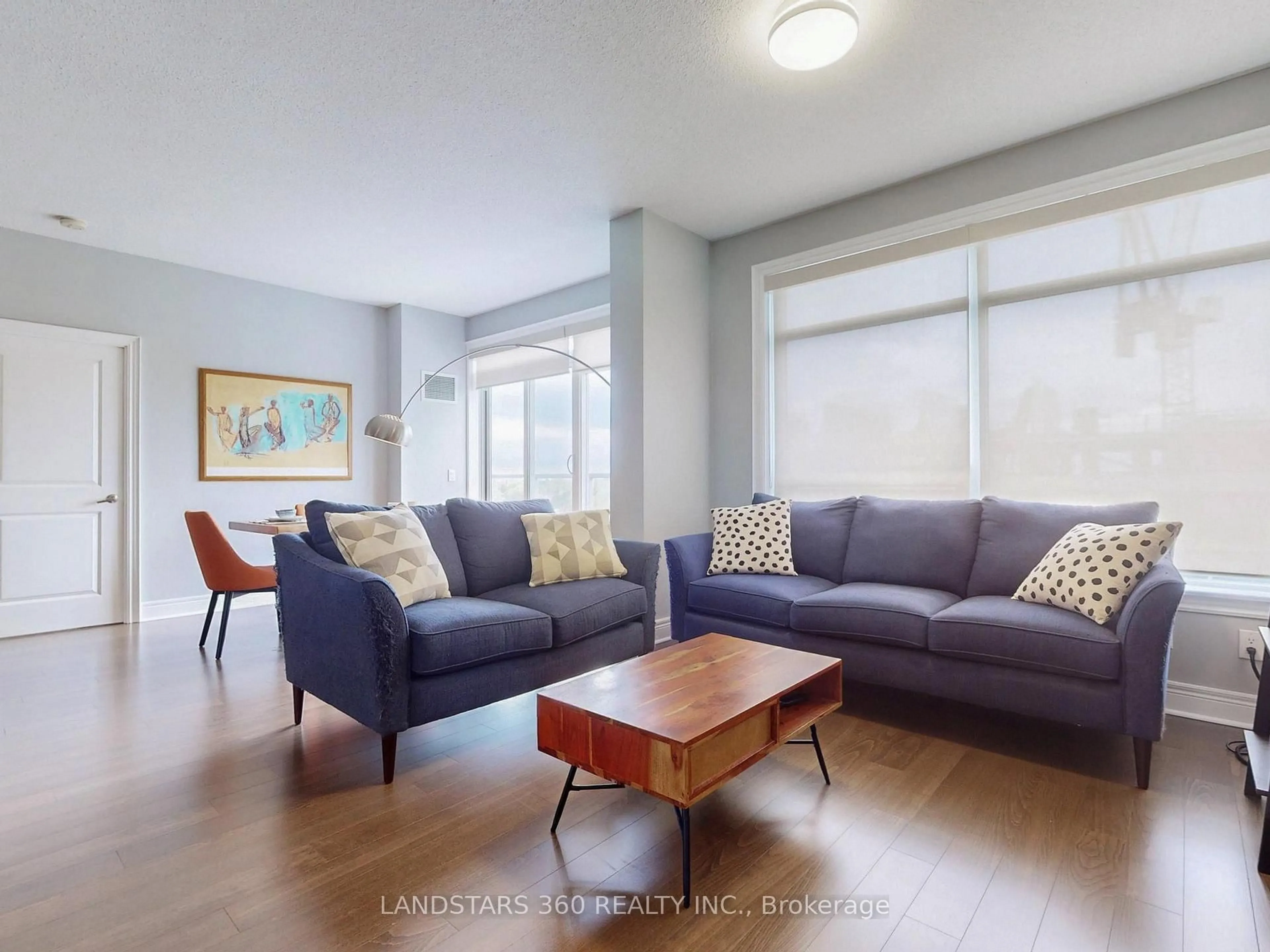 Living room with furniture, unknown for 701 Sheppard Ave #803, Toronto Ontario M3H 0B2