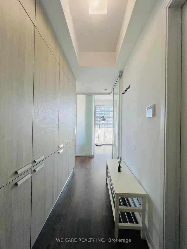 50 Charles St #3701, Toronto 4