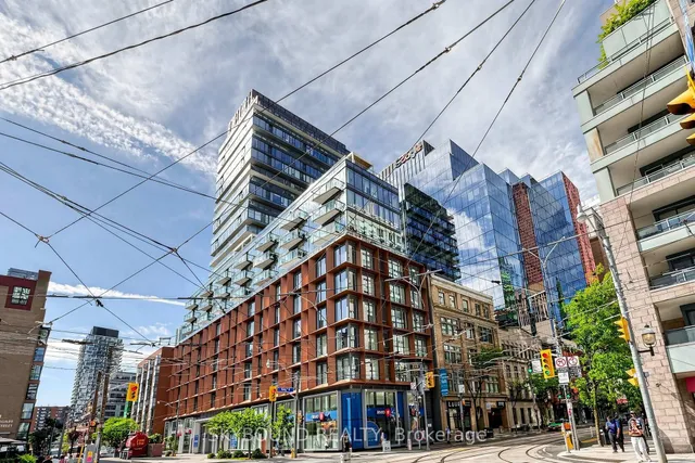 60 Colborne St #907, Toronto 2