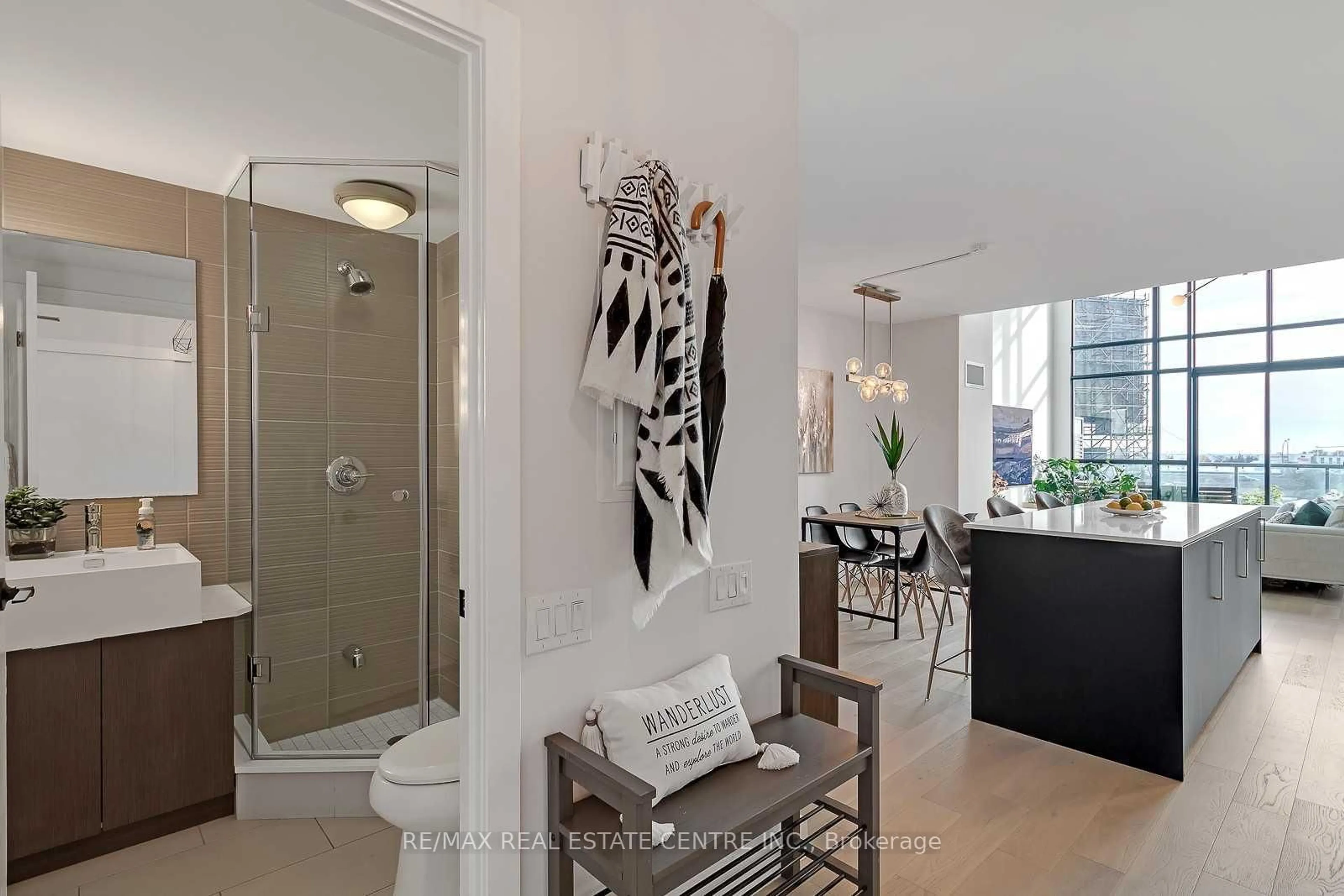 Unknown for 5 Hanna Ave #407, Toronto Ontario M6K 0B3