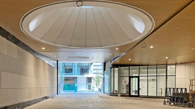 238 Simcoe St #2907, Toronto 5