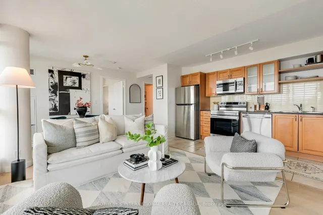 600 Fleet St #1015, Toronto 4