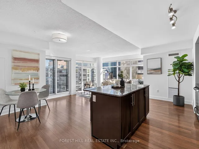 2191 Yonge St #1611, Toronto 2