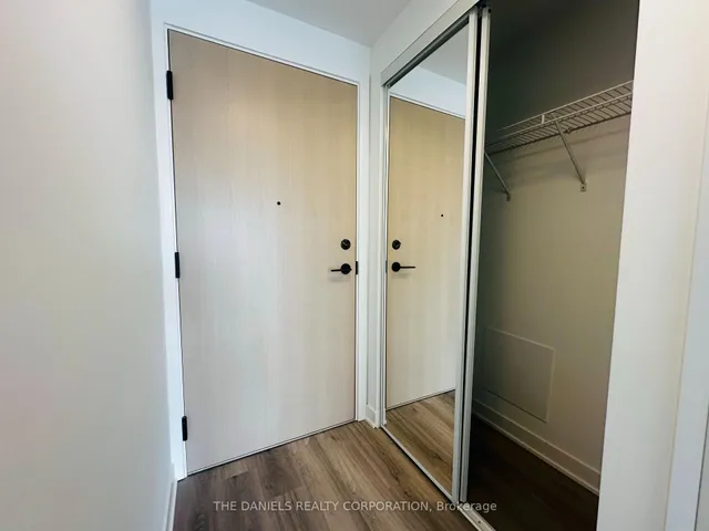 10 Oak St #1007, Toronto 3