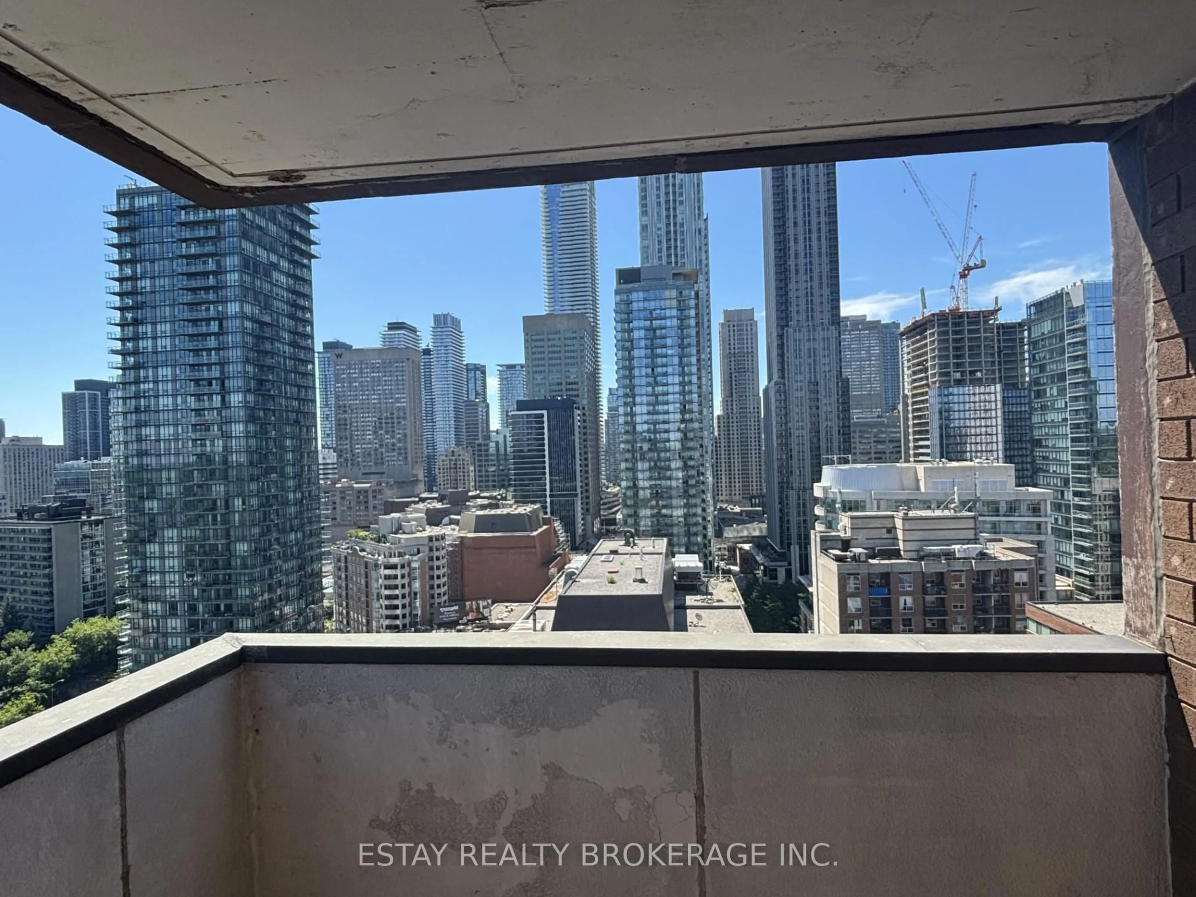 A pic of a room for 914 Yonge St #1902, Toronto Ontario M4W 3C8