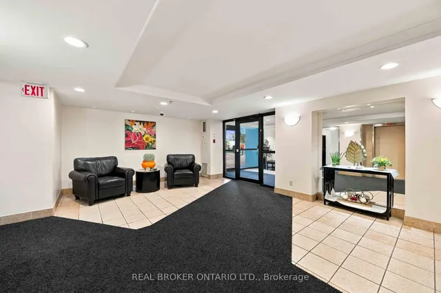 5 Old Sheppard Ave #1805, Toronto 3