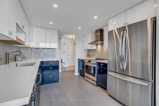 18 Concorde Pl #310, Toronto 5