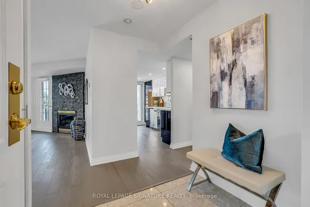 18 Concorde Pl #310, Toronto 4