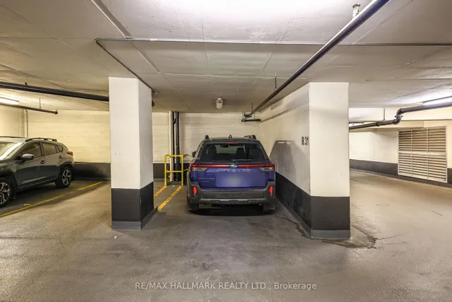 7 Grenville St #6005, Toronto 4