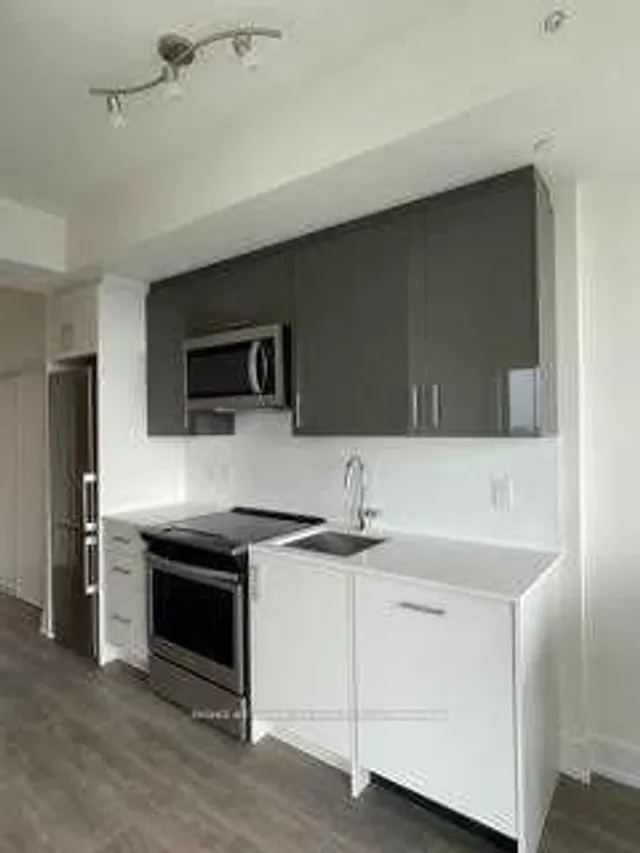 180 Fairview Mall Dr #2006, Toronto 5