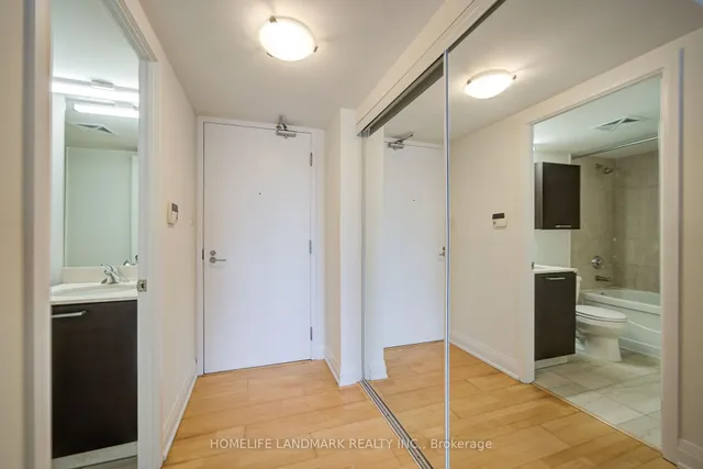 38 Grenville St #1508, Toronto 4