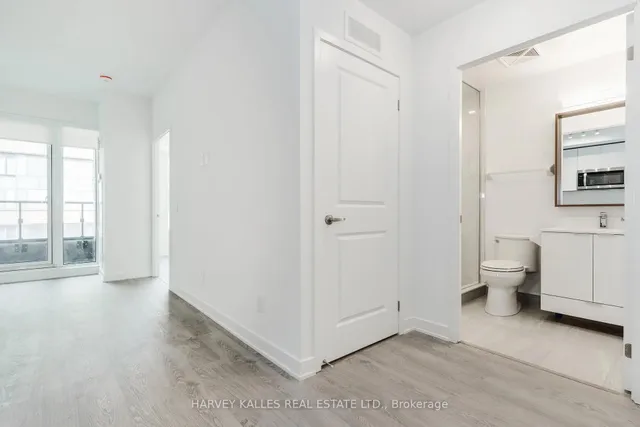 543 Richmond St #410, Toronto 2