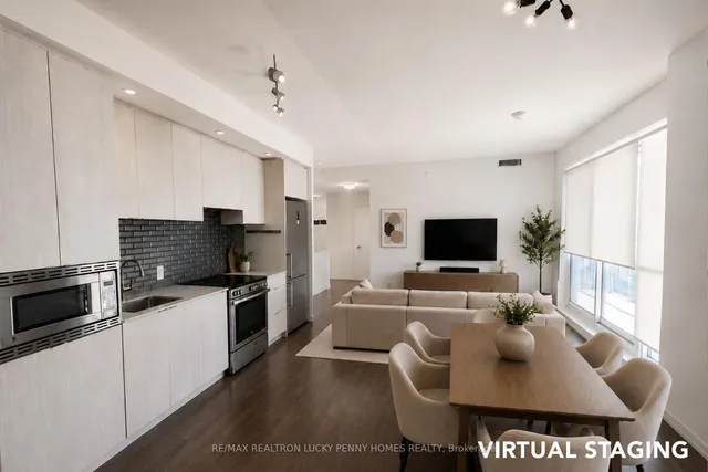 49 East Liberty St #903, Toronto 4