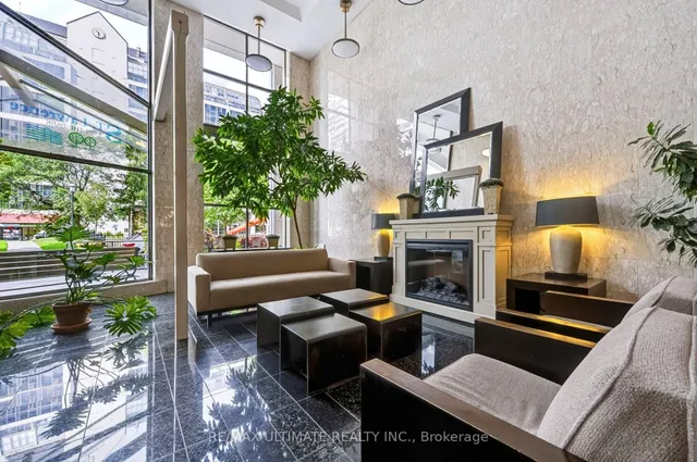 65 Scadding Ave #513, Toronto 3