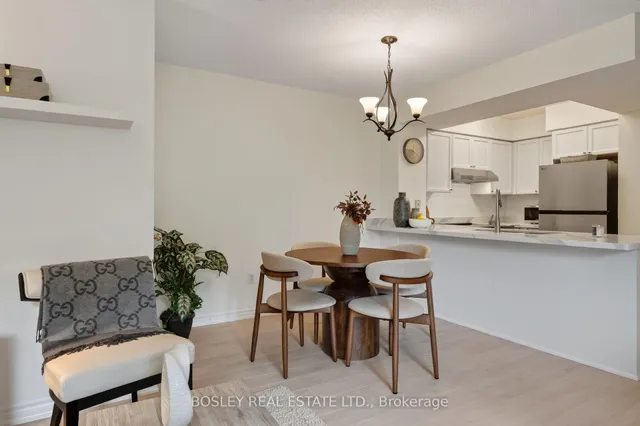225 Merton St #501, Toronto 5