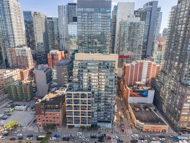 438 King St #904, Toronto 5