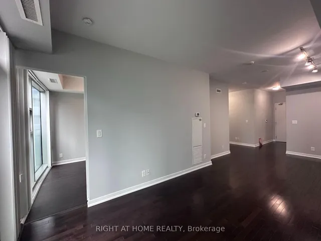 12 YORK St #509, Toronto 4
