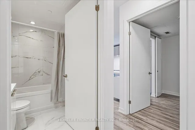 77 Shuter St #1708, Toronto 3