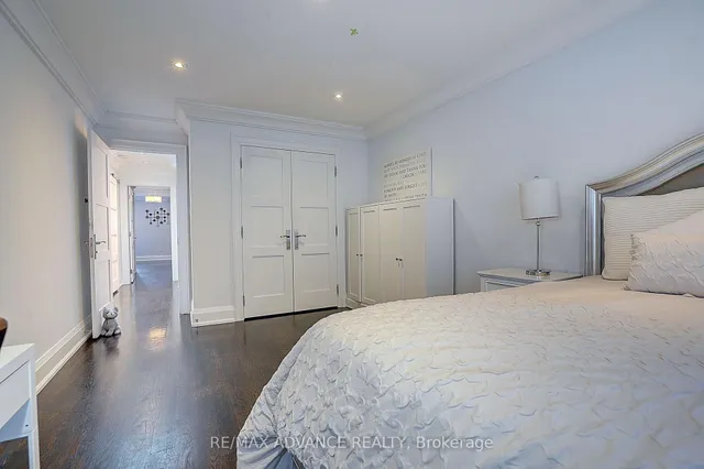 218 Cameron Ave, Toronto 4