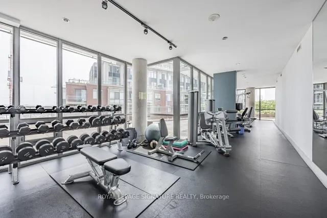 33 Mill St #2406, Toronto 3