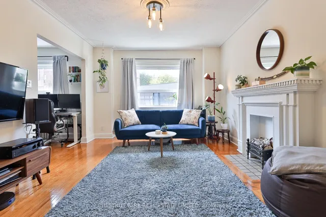 1648 Bathurst St #5, Toronto 3