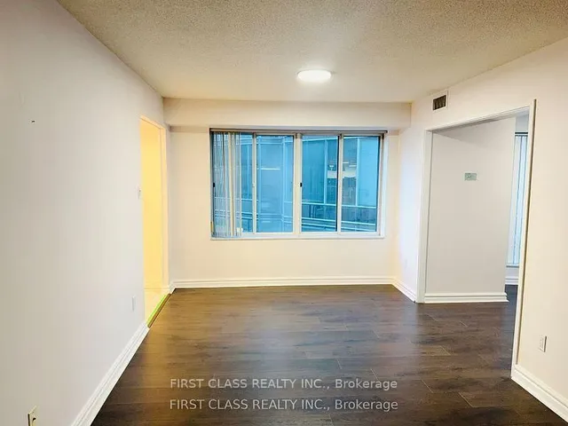 33 University Ave #1303, Toronto 3
