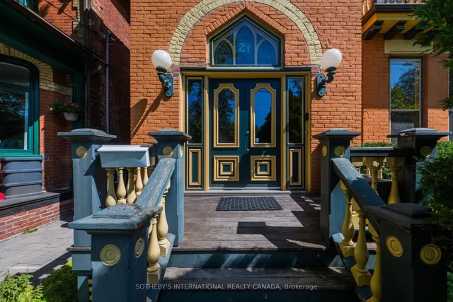 21 Rose Ave, Toronto 3