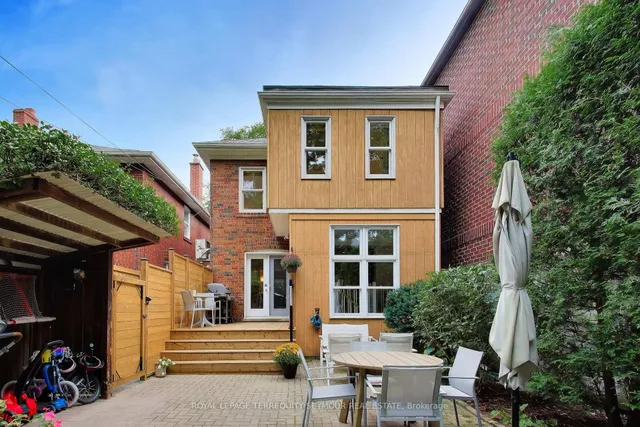 30 Harwood Rd, Toronto 4