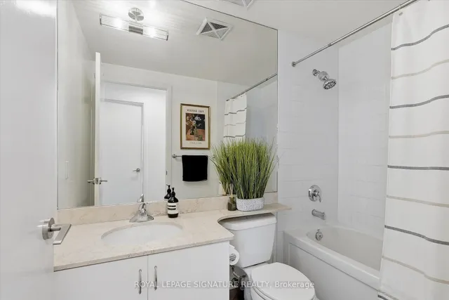 215 Fort York Blvd #711, Toronto 5