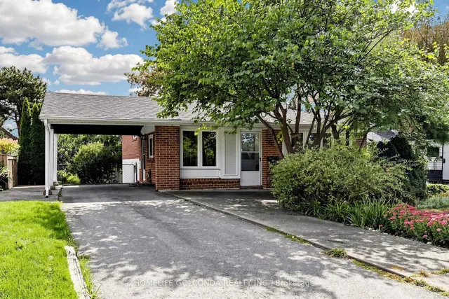 21 Grove Park Cres, Toronto 4