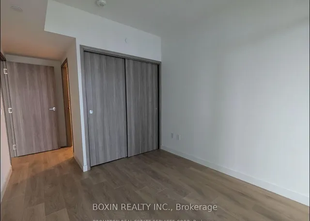 1 Concord Cityplace Way #512, Toronto 5