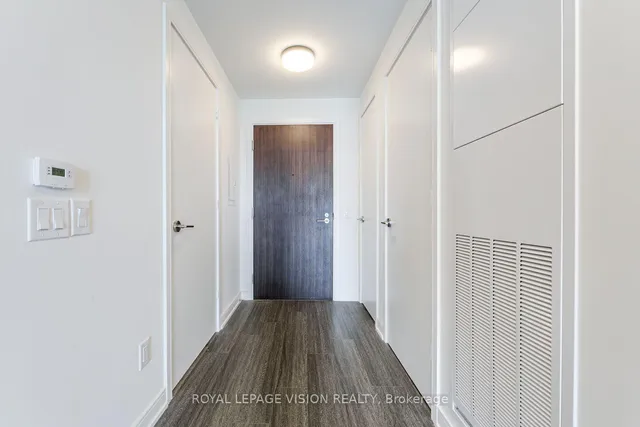 425 Front St #1008, Toronto 3