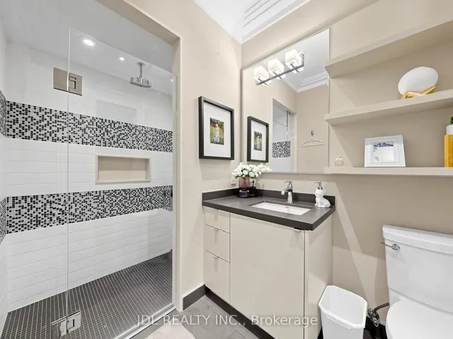 105 Arjay Cres, Toronto 2