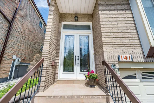 141 Dollery Crt, Toronto 2