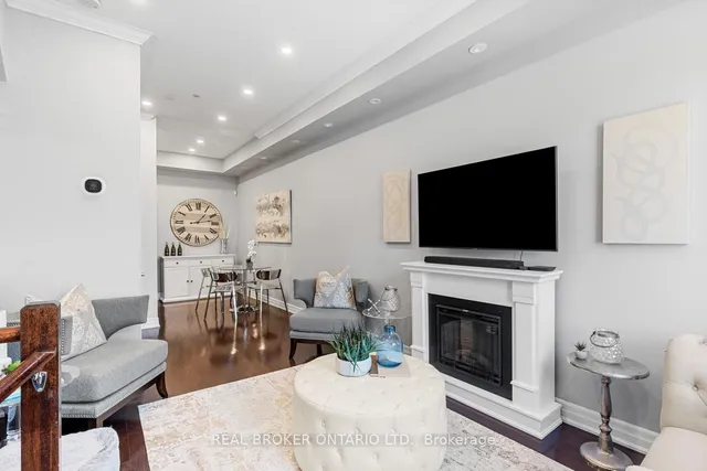 51 St Paul St, Toronto 3