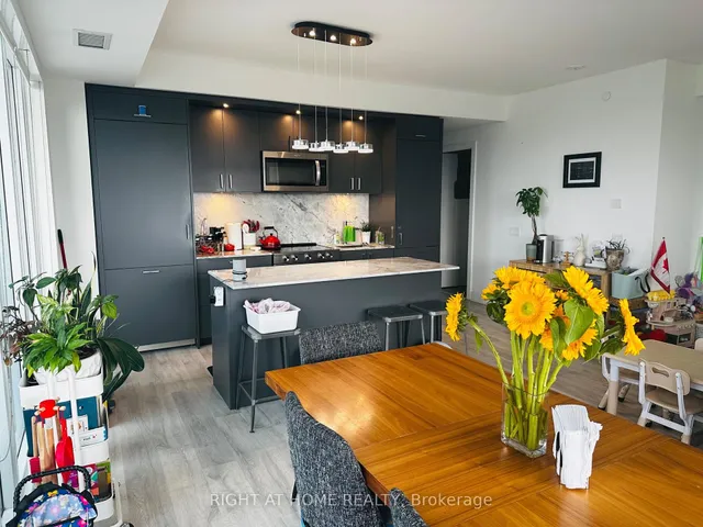 20 Inn On The Park Dr #1531, Toronto 2