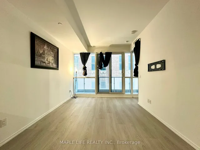 70 Temperance St #1707, Toronto 4