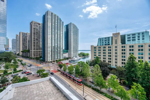 208 Queens Quay #804, Toronto 5