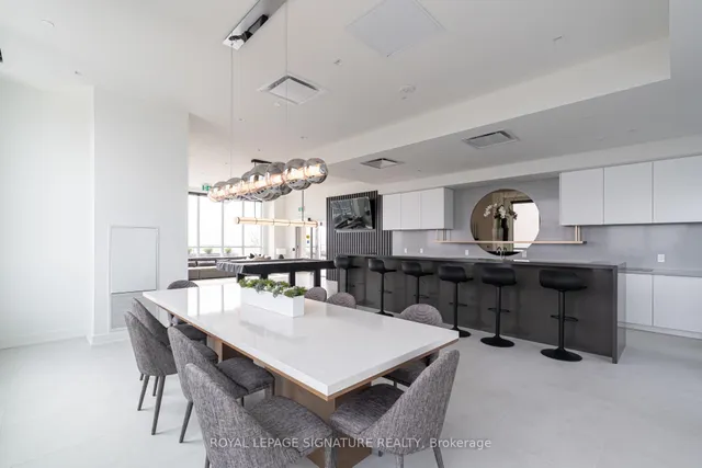 2 Teagarden Crt #1202, Toronto 5